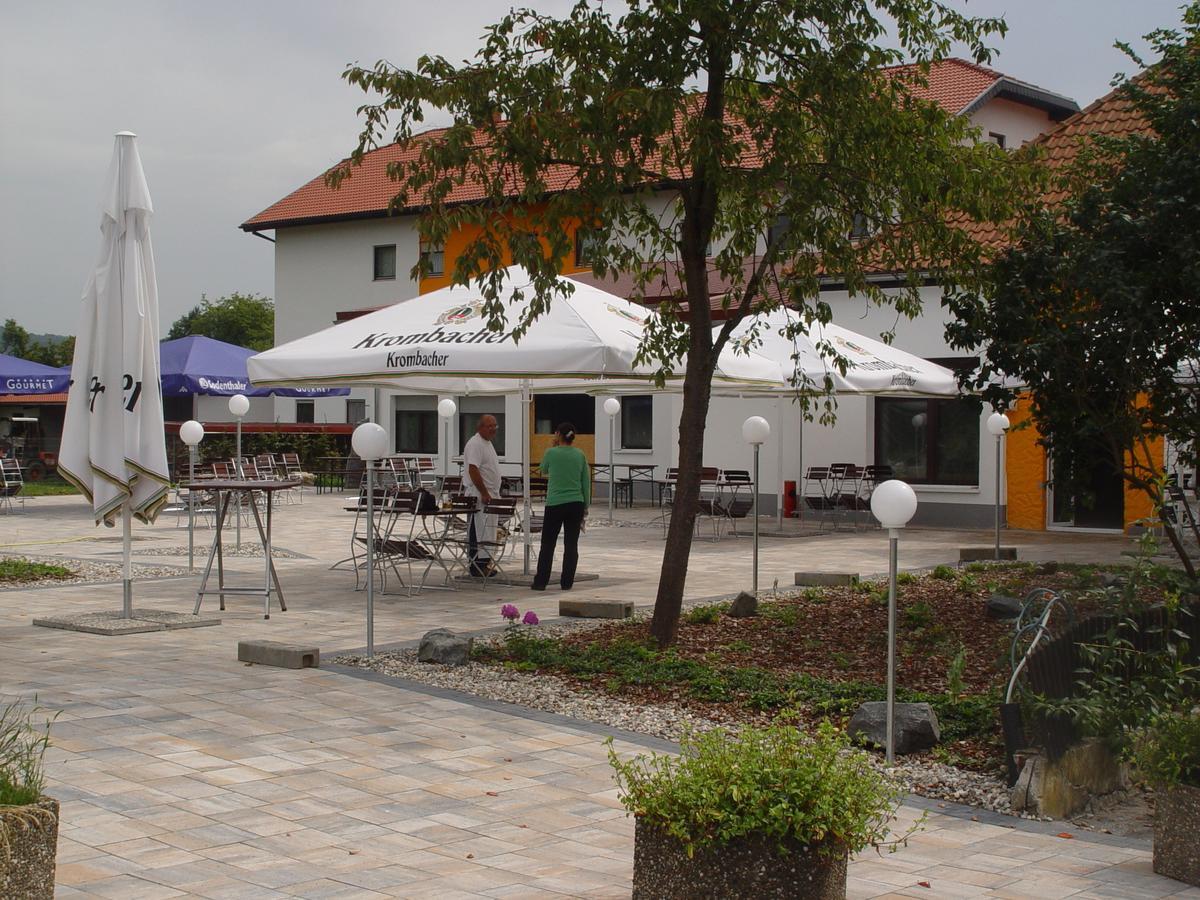 Landhotel Zum Kuehlen Grund Brensbach Exterior foto