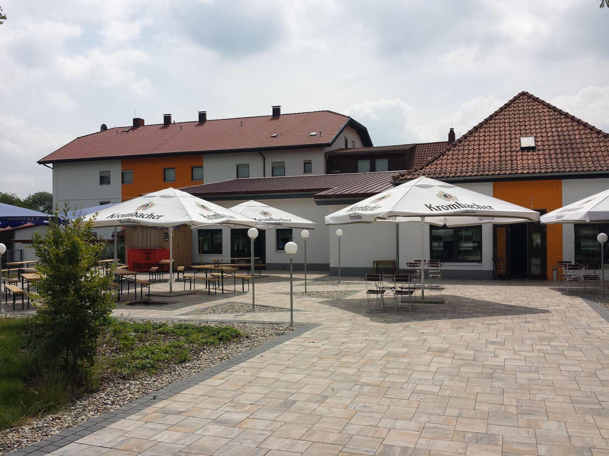 Landhotel Zum Kuehlen Grund Brensbach Exterior foto